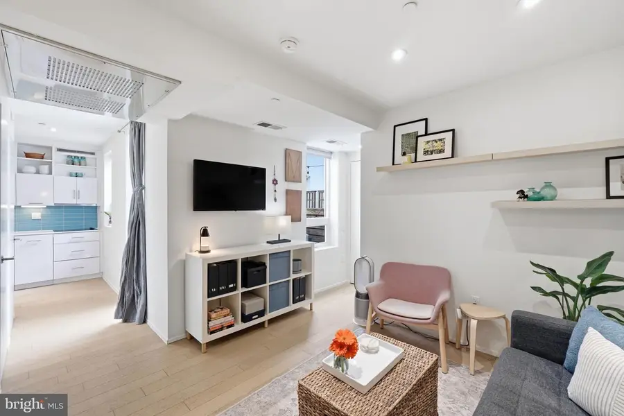 2424 17th St Nw #104, Washington, DC 20009 - #3