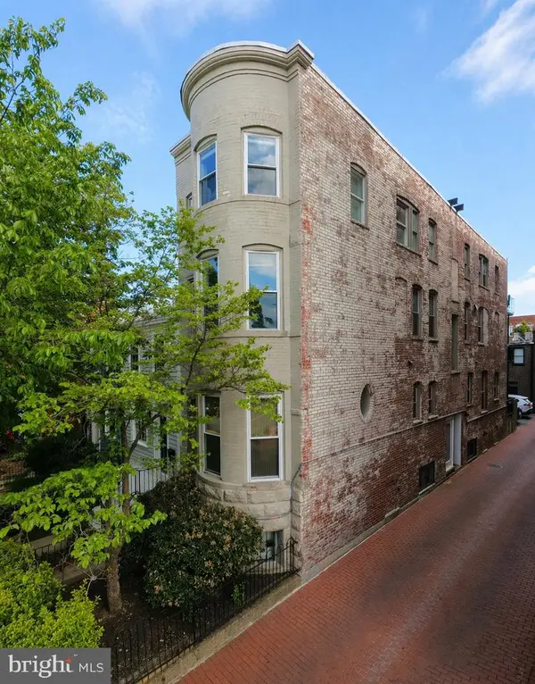 631 Constitution Ave Ne, WASHINGTON, DC 20002