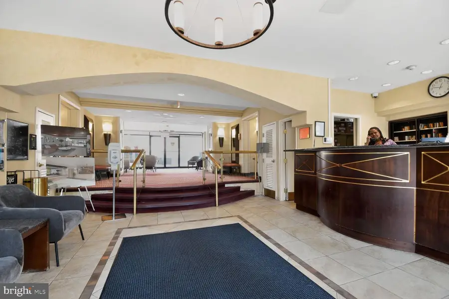 940 25th St Nw #215-s, Washington, DC 20037 - #2