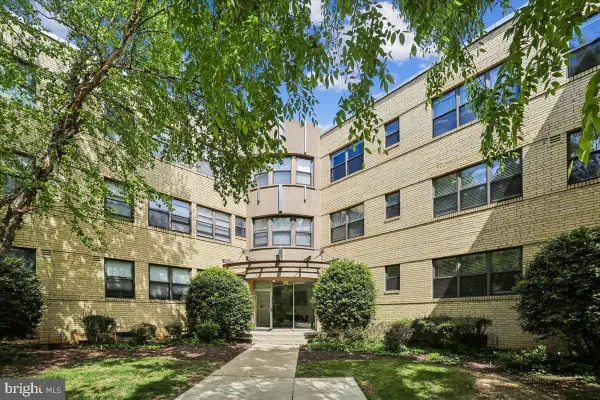 212-212 Oakwood St Se #113, WASHINGTON, DC 20032