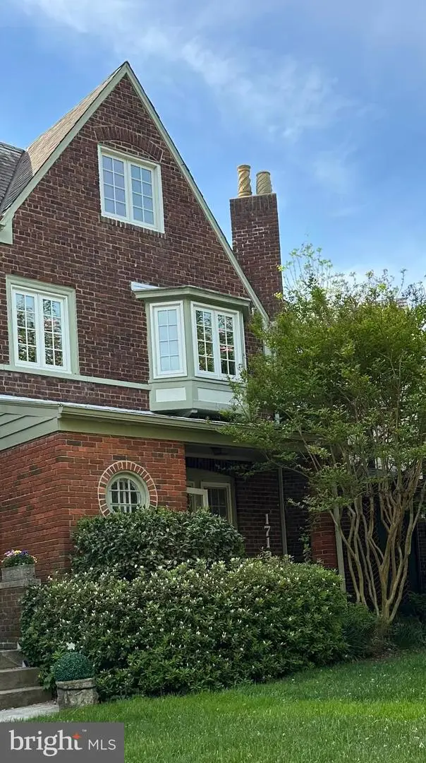 1713 Surrey Ln Nw, Washington, DC 20007 - #1
