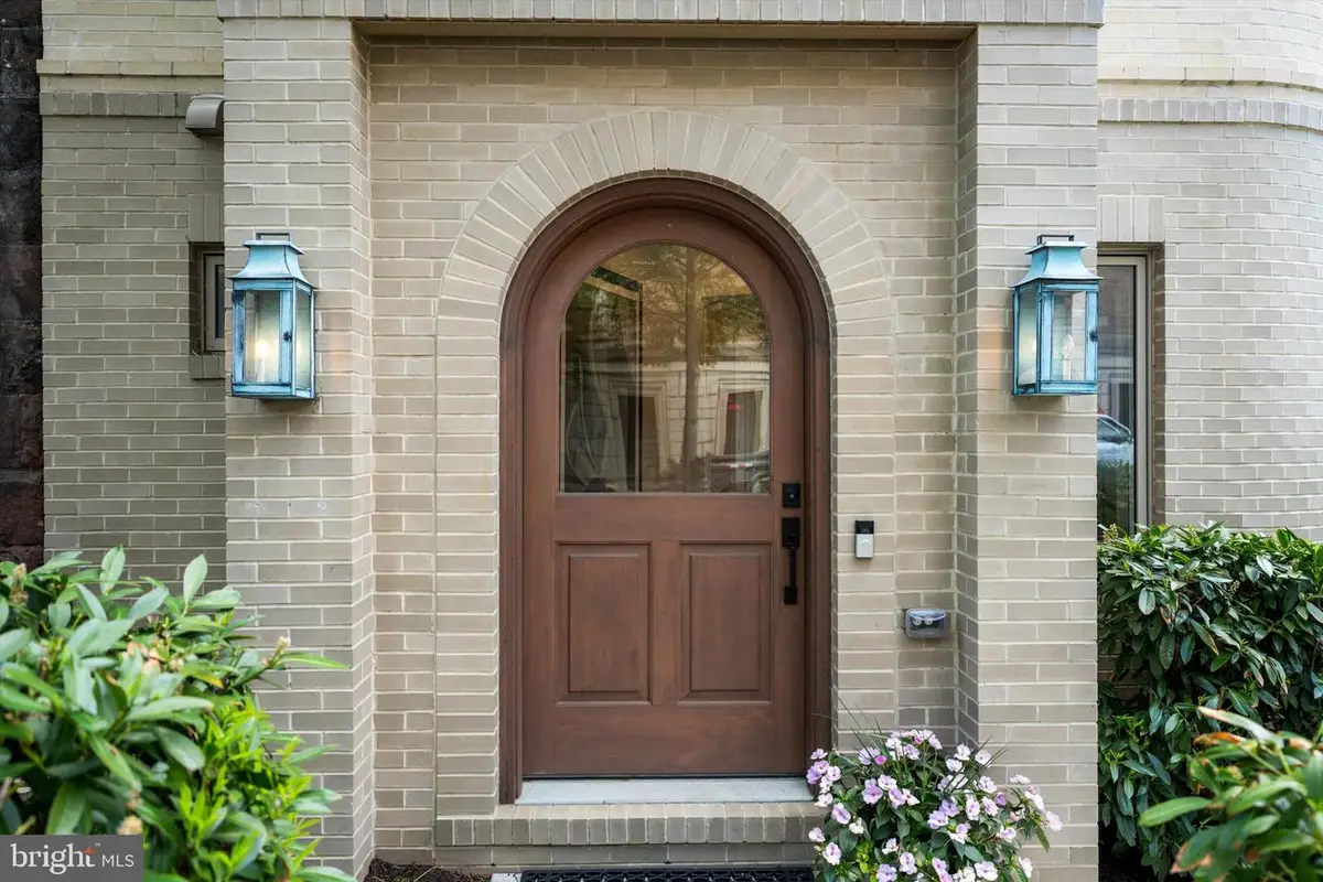 1717 V St Nw, Washington, DC 20009 - #1