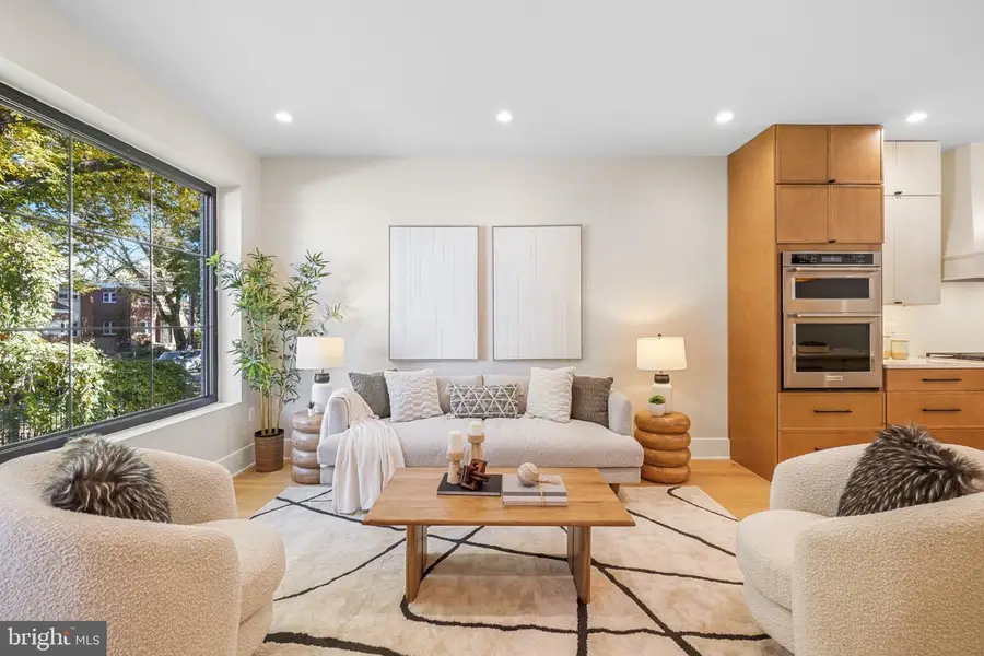 4414 Harrison St Nw, Washington, DC 20015 - #2