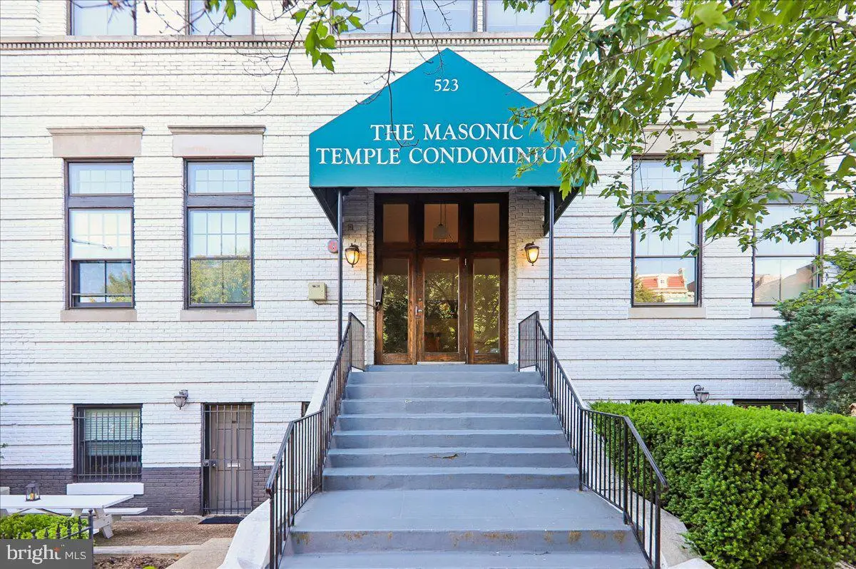 523 8th St Ne #302, Washington, DC 20002 - #1