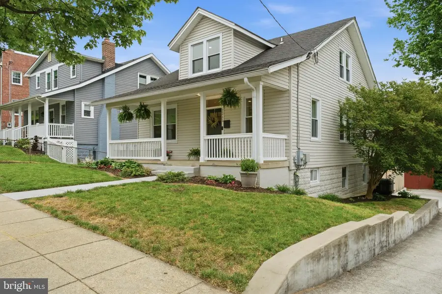 2211 R St Se, Washington, DC 20020 - #2