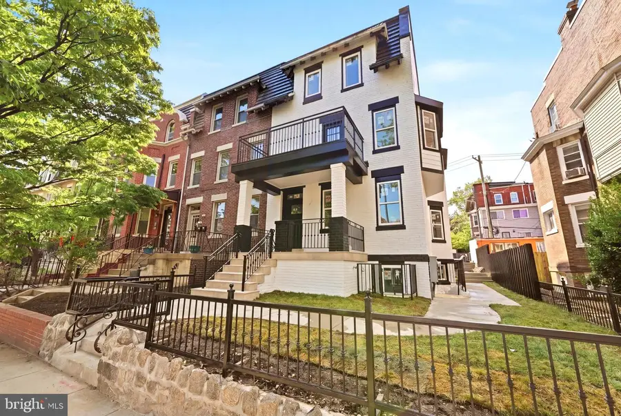 724 Rock Creek Church Rd Nw, Washington, DC 20010 - #2