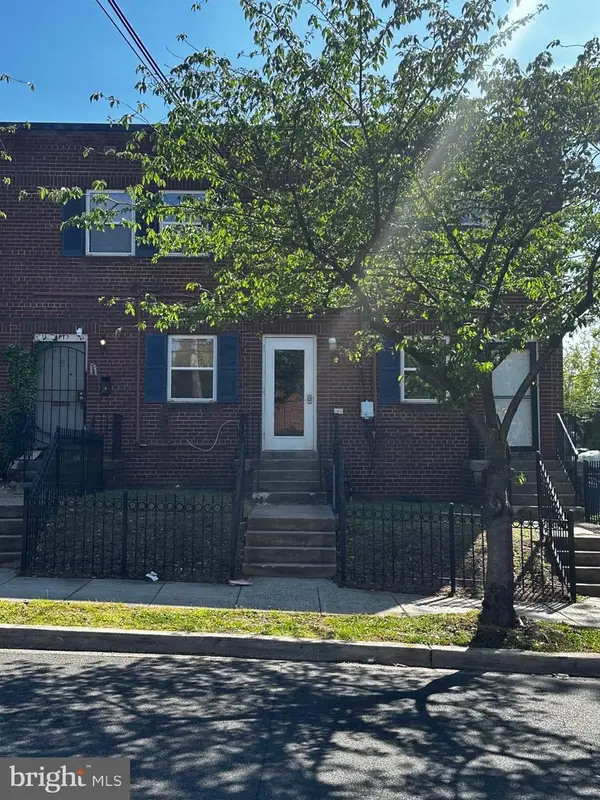 11 Halley Place Se, WASHINGTON, DC 20032