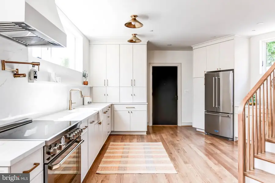 1327 Ives Pl Se, Washington, DC 20003 - #2