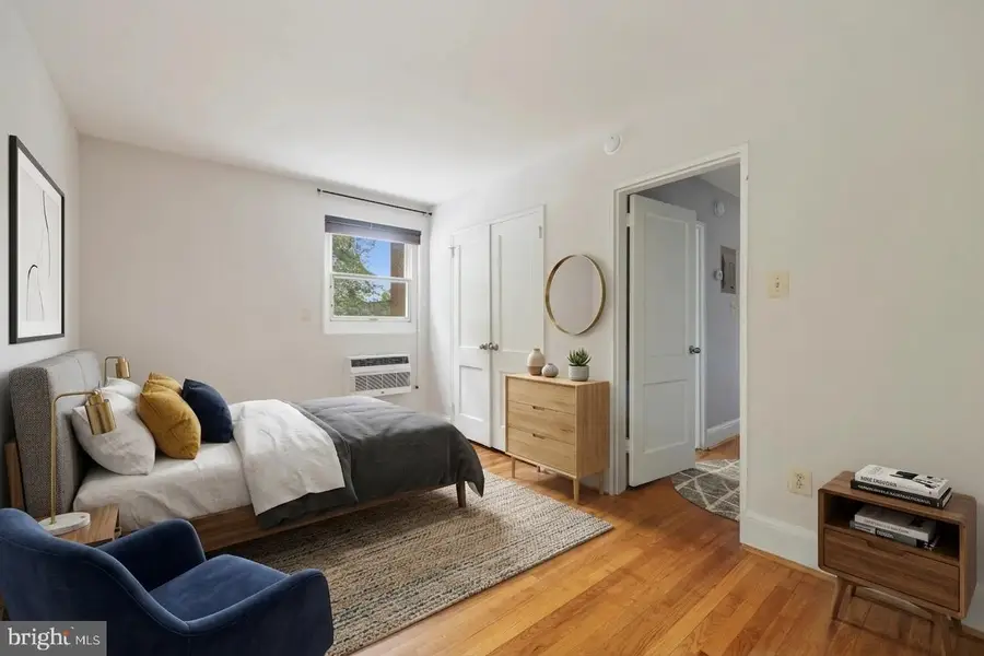 4595 Macarthur Blvd Nw #4, Washington, DC 20007 - #2