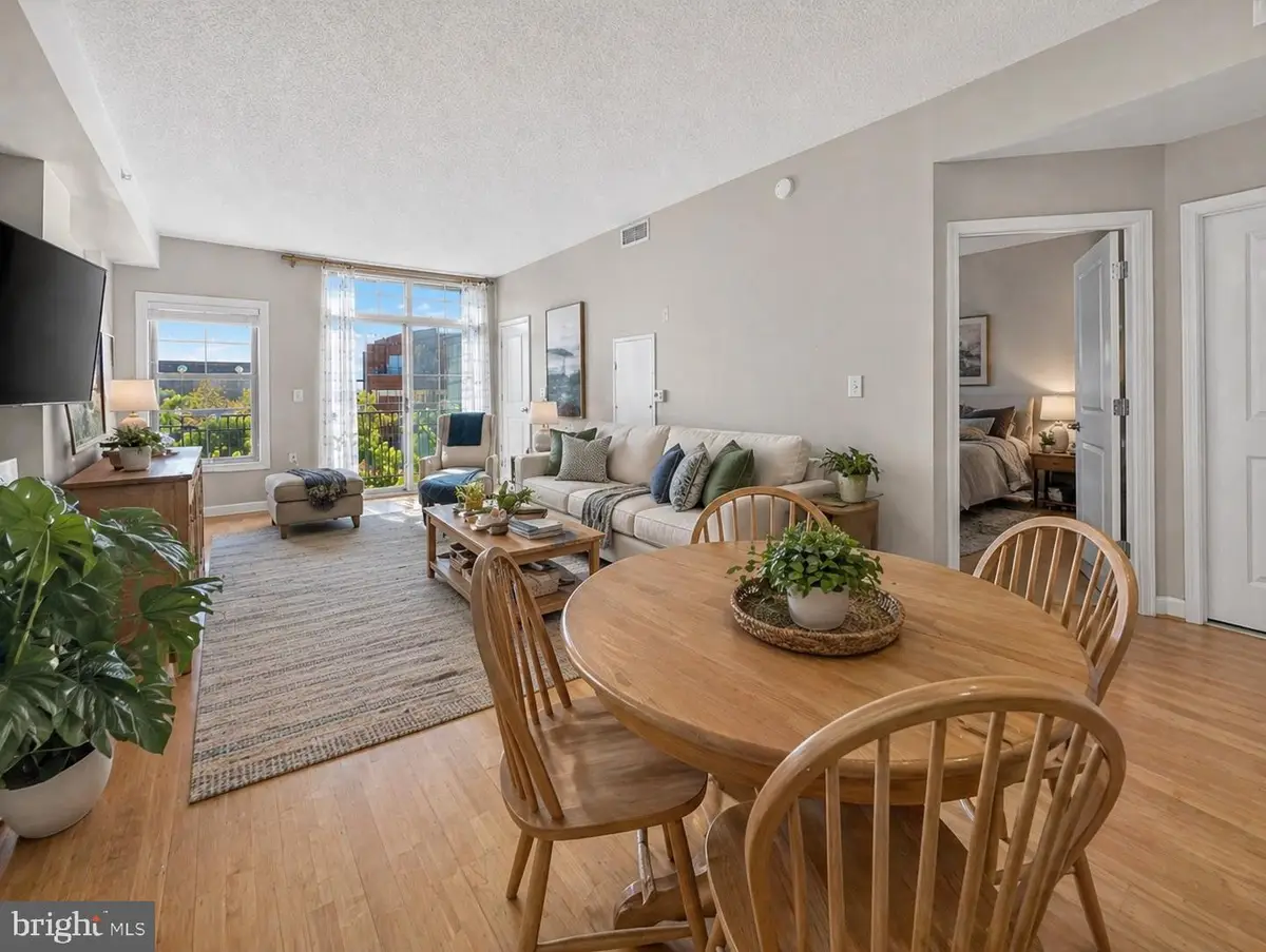 1111 25th St Nw #819, Washington, DC 20037 - #1