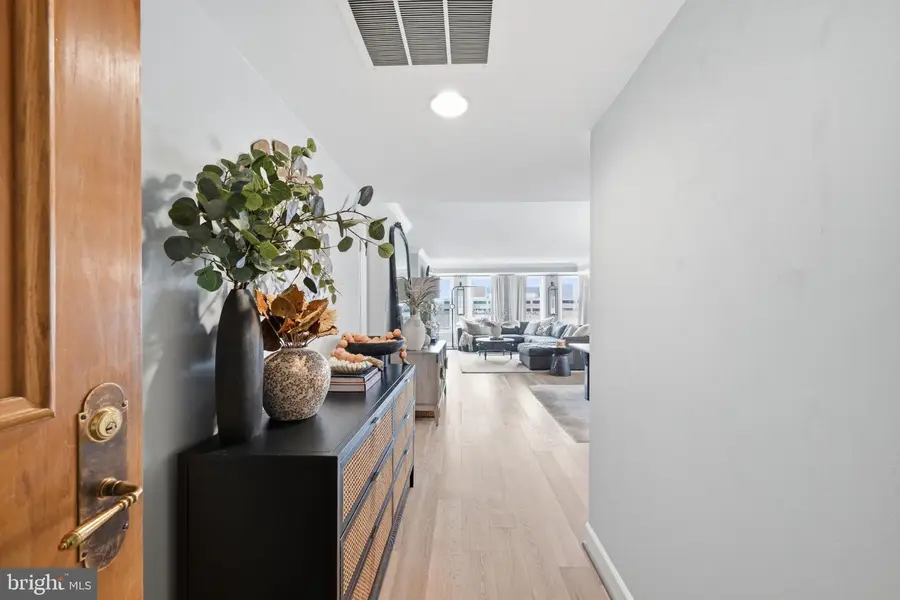 1080 Wisconsin Ave Nw #3016, Washington, DC 20007 - #2