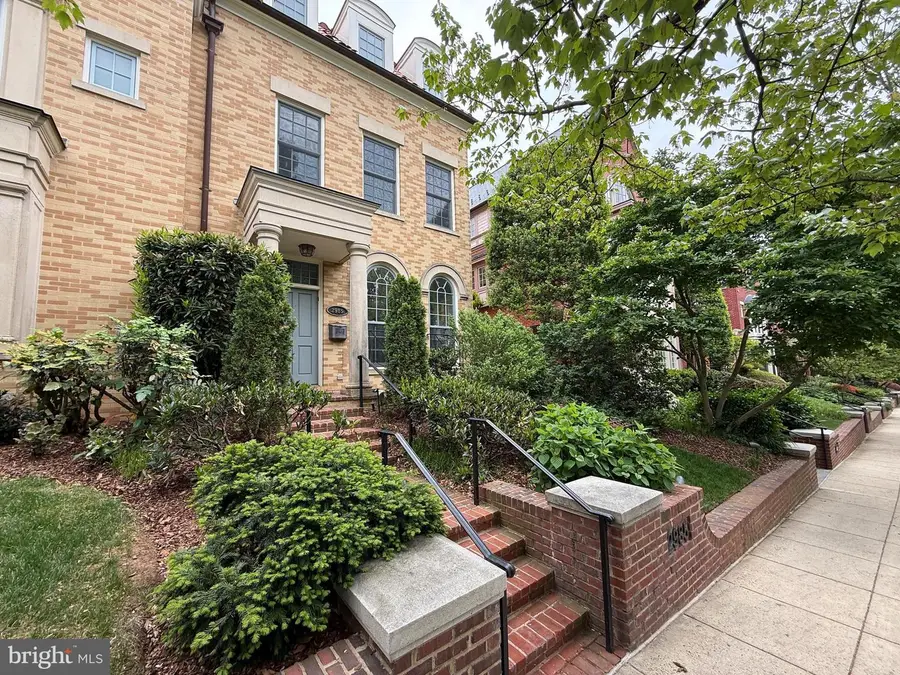 2985 38th St Nw, Washington, DC 20016 - #3