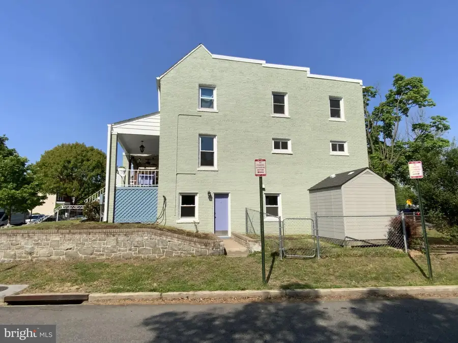 1772 E St Ne, Washington, DC 20002 - #3