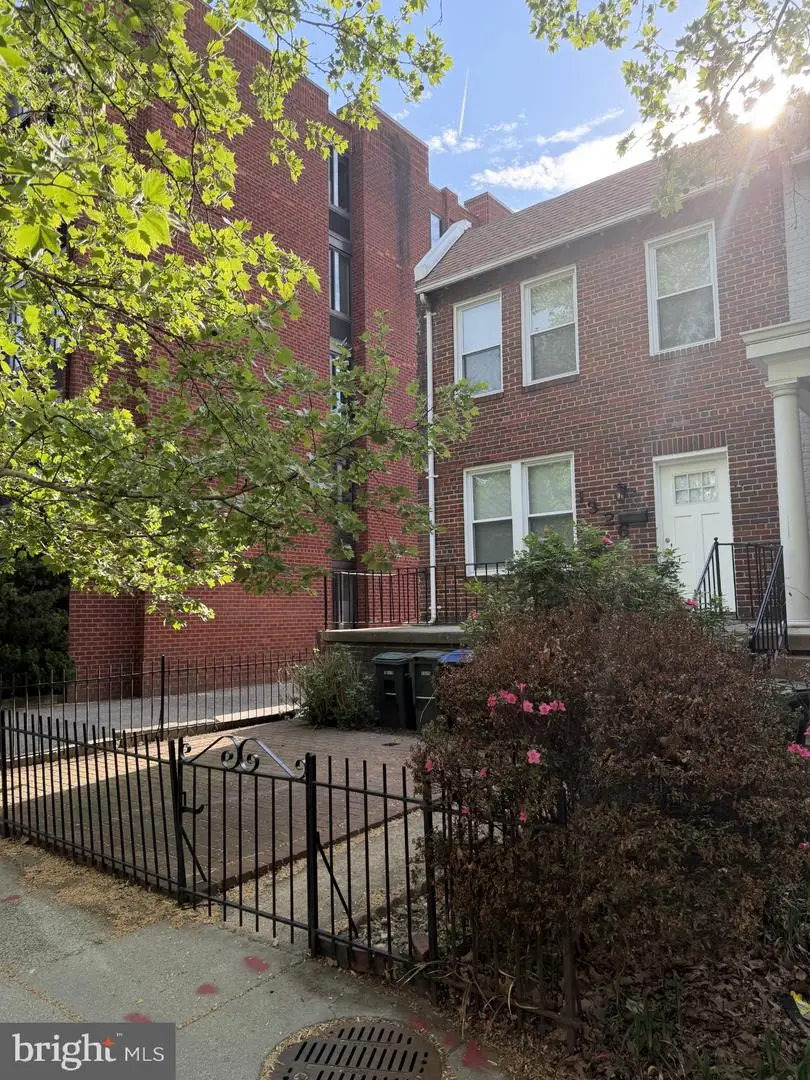 Address Withheld By Seller, Washington, DC 20037 - #1