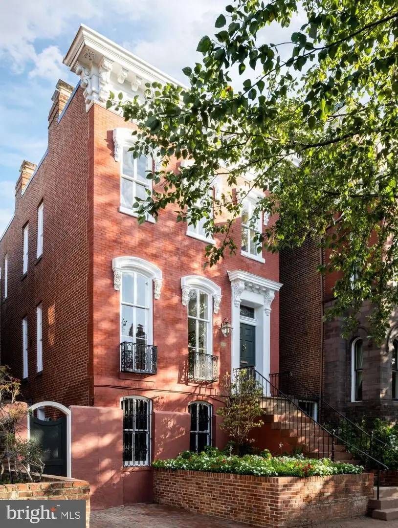 3129 N St Nw, Washington, DC 20007 - #1