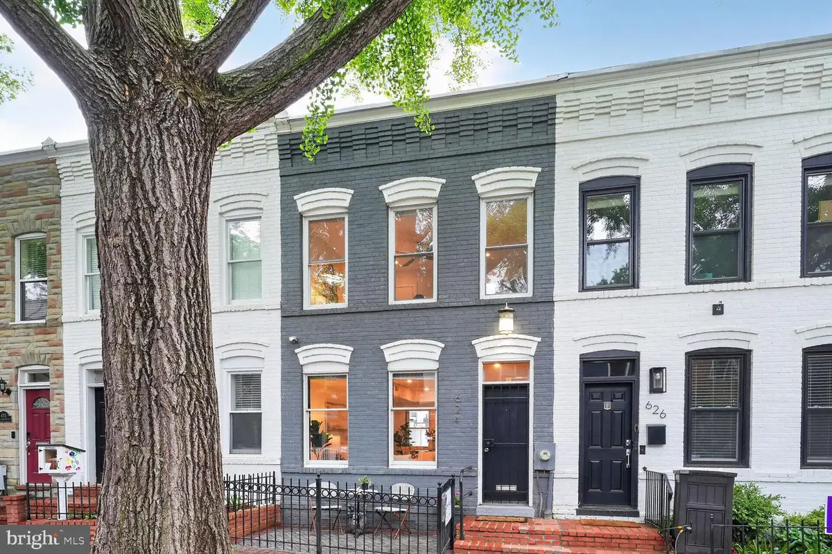 624 14th Pl Ne, Washington, DC 20002 - #1