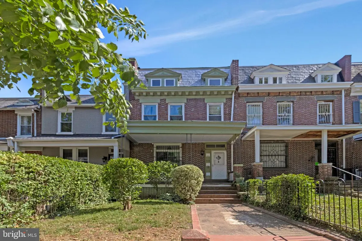 634 Irving St Nw, Washington, DC 20010 - #1