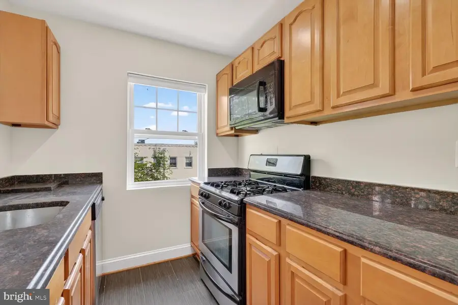 3868 9th St Se #301, Washington, DC 20032 - #3