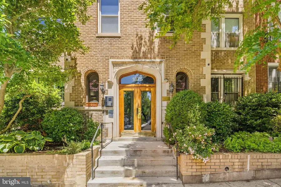 1875 Mintwood Pl Nw #36, Washington, DC 20009 - #3