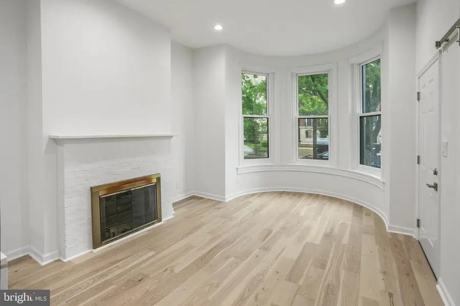 2014 Connecticut Ave Nw, Washington, DC 20008 - #3