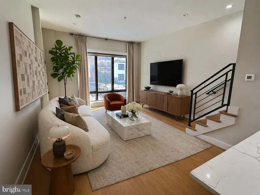 1420 Staples St Ne #1, Washington, DC 20002 - #2
