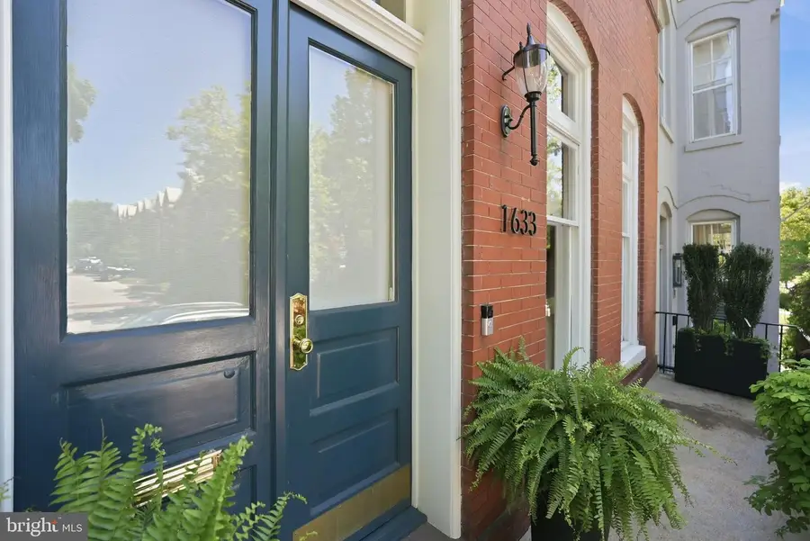 1633 35th St Nw, Washington, DC 20007 - #2