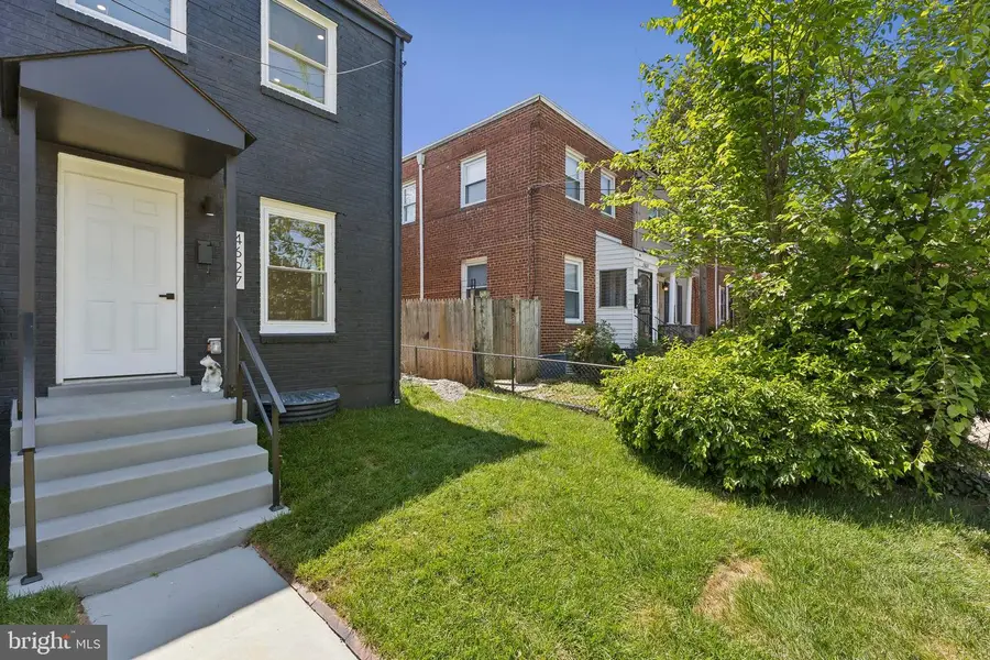4627 H St Se, Washington, DC 20019 - #2