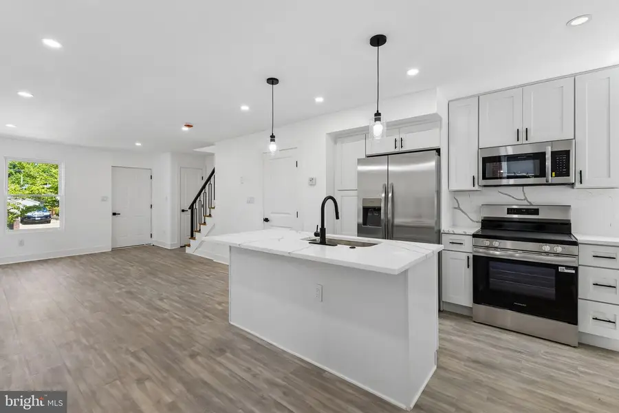 4627 H St Se, Washington, DC 20019 - #3
