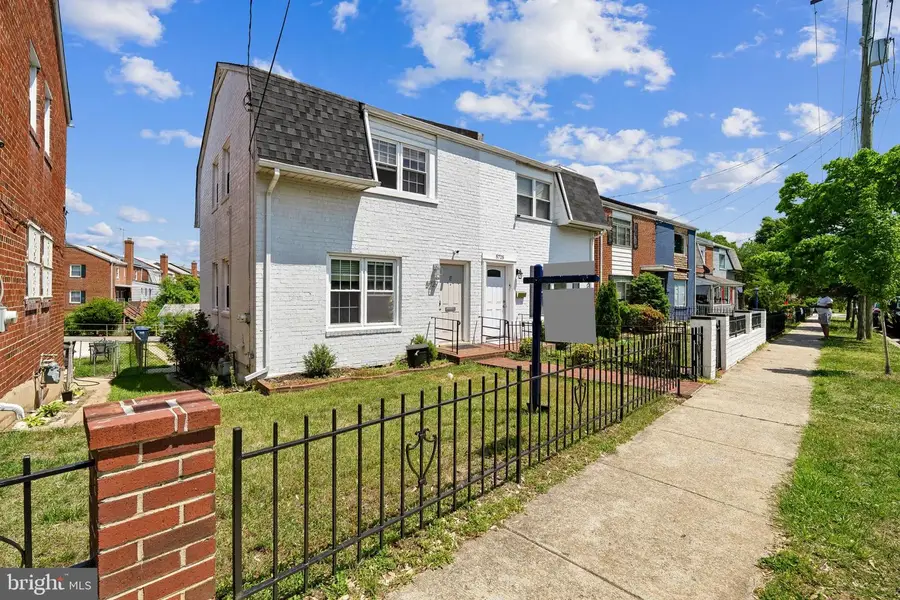 5727 2nd St Ne, Washington, DC 20011 - #2