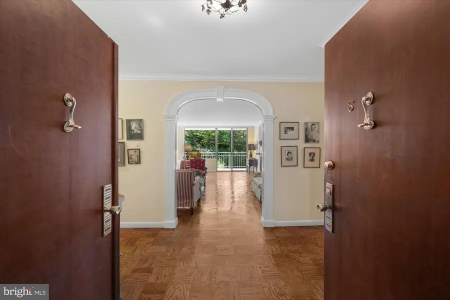 4100 Cathedral Ave Nw #717, Washington, DC 20016 - #2