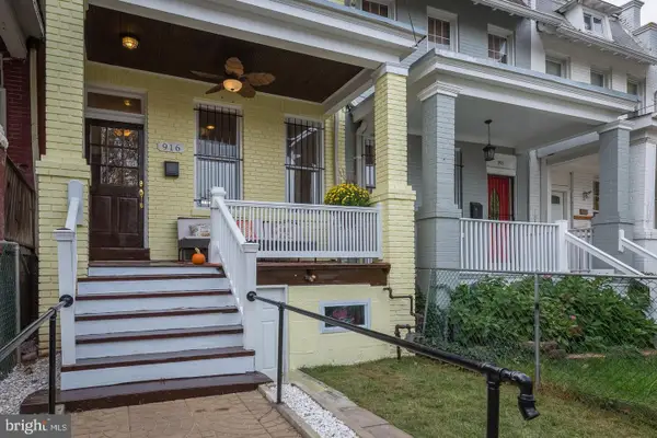 916 Shepherd St Nw, WASHINGTON, DC 20011