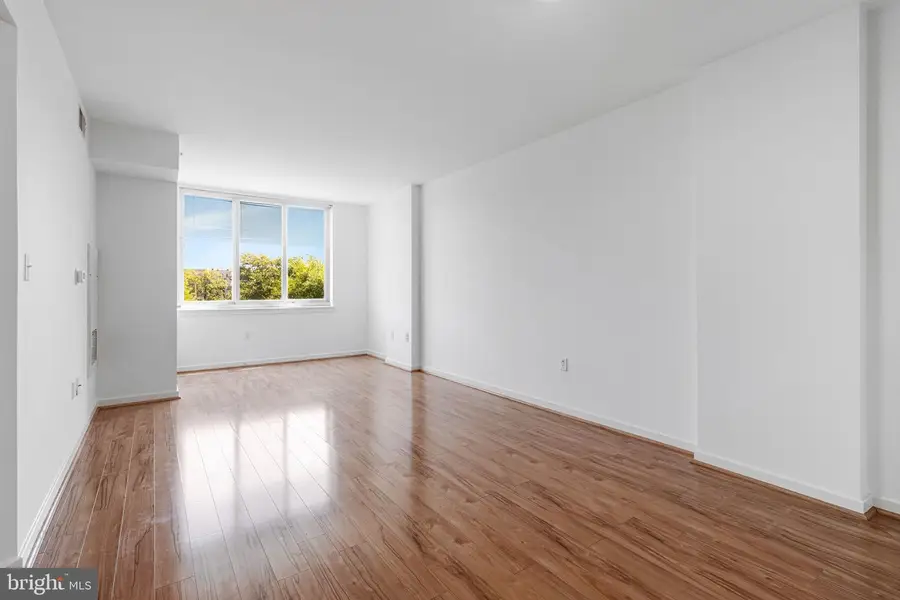1000 New Jersey Ave Se #321, Washington, DC 20003 - #2
