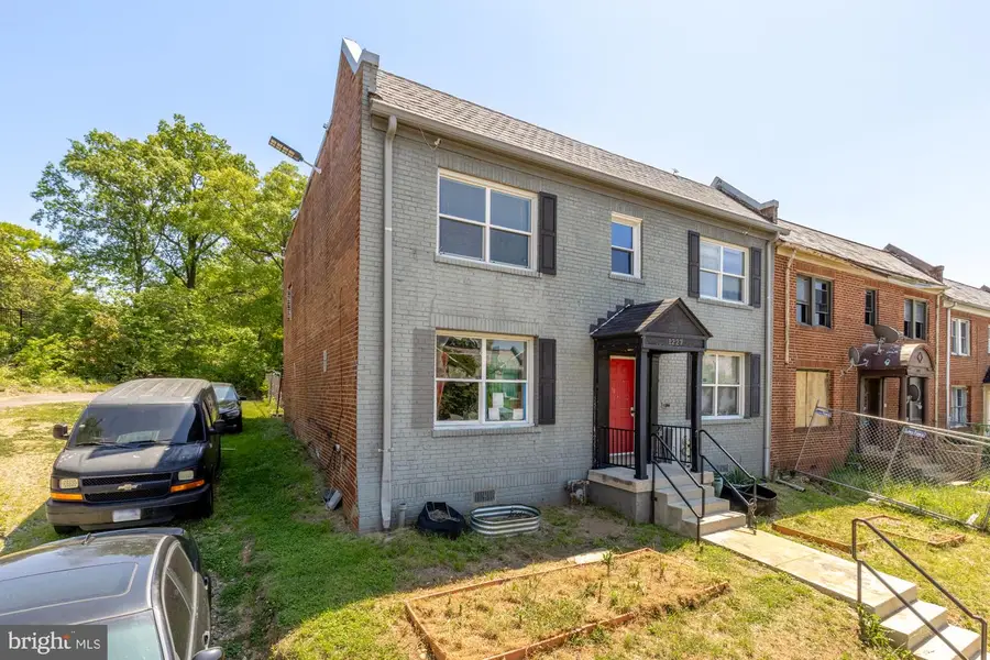 1227 18th Pl Ne, Washington, DC 20002 - #3
