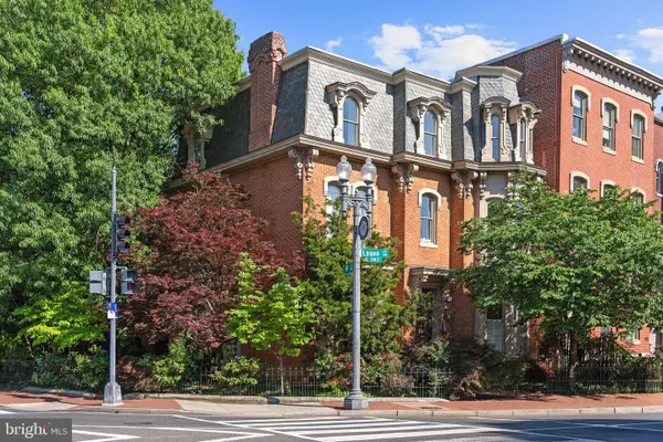 19 Logan Cir Nw #300, WASHINGTON, DC 20005