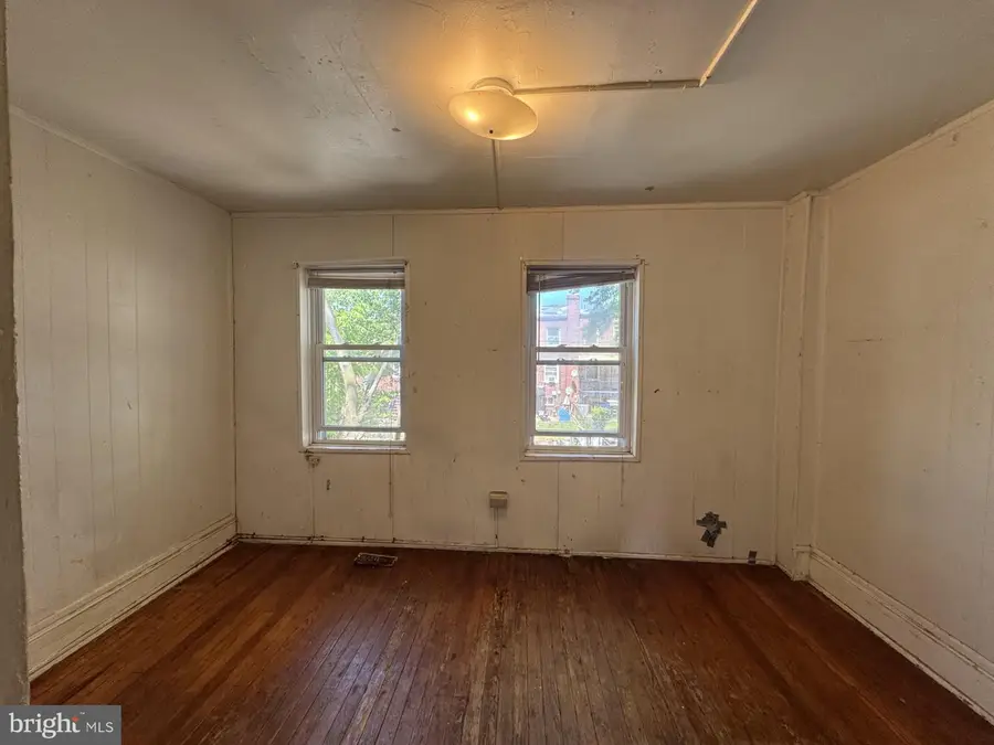 1820 L St Ne, Washington, DC 20002 - #2
