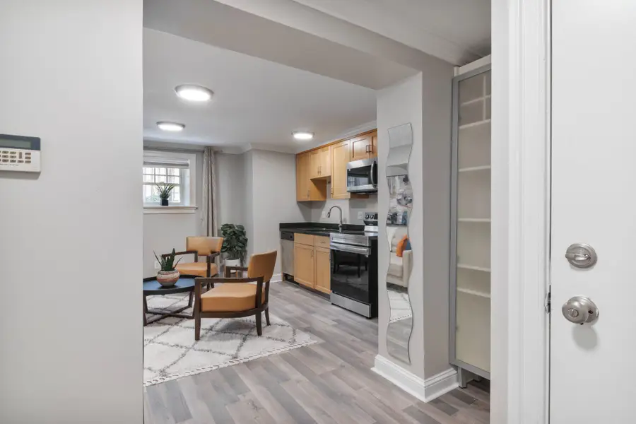 1708 Newton St Nw #104, Washington, DC 20010 - #3