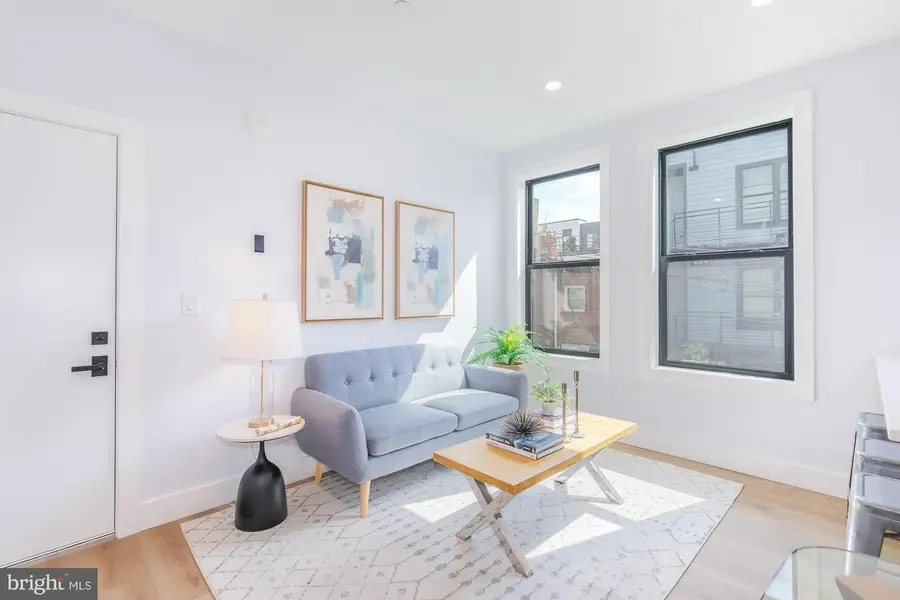 1012 17th Pl Ne #four, Washington, DC 20002 - #2