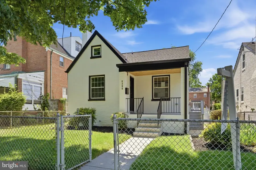 4306 22nd St Ne, Washington, DC 20018 - #3