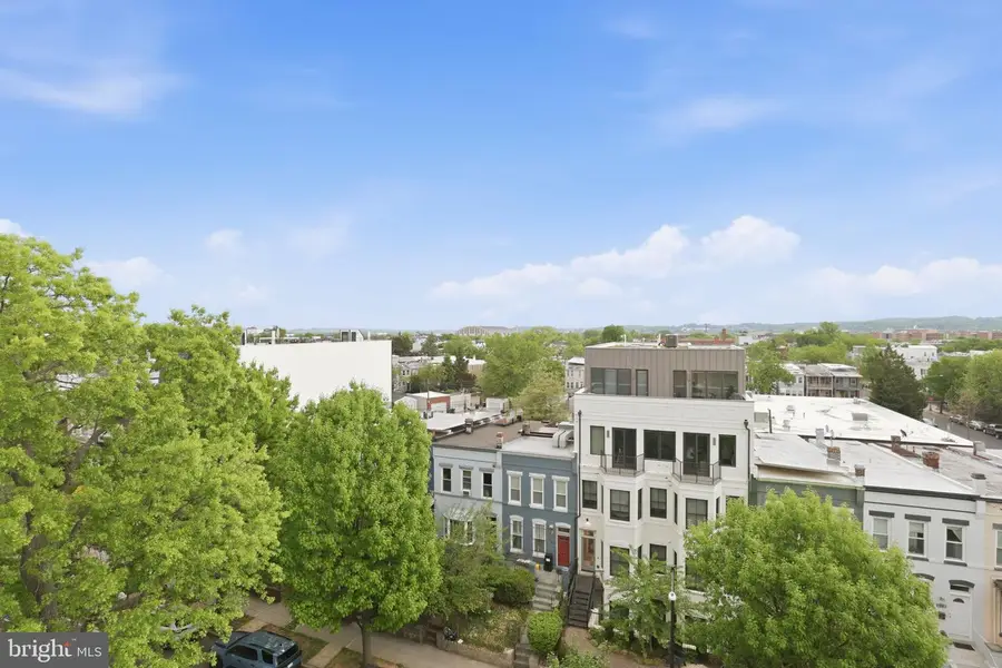 245 15th St Se #301, Washington, DC 20003 - #3