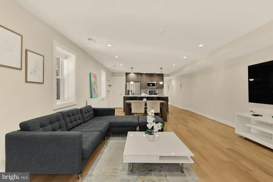 14 T St Ne #1, Washington, DC 20002 - #3
