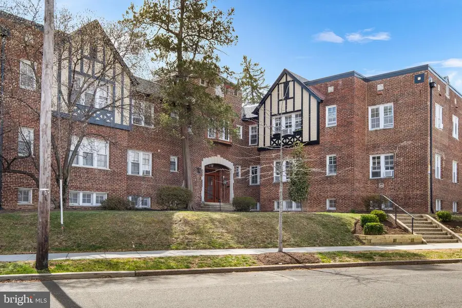 208 Farragut St Nw #207, Washington, DC 20011 - #3