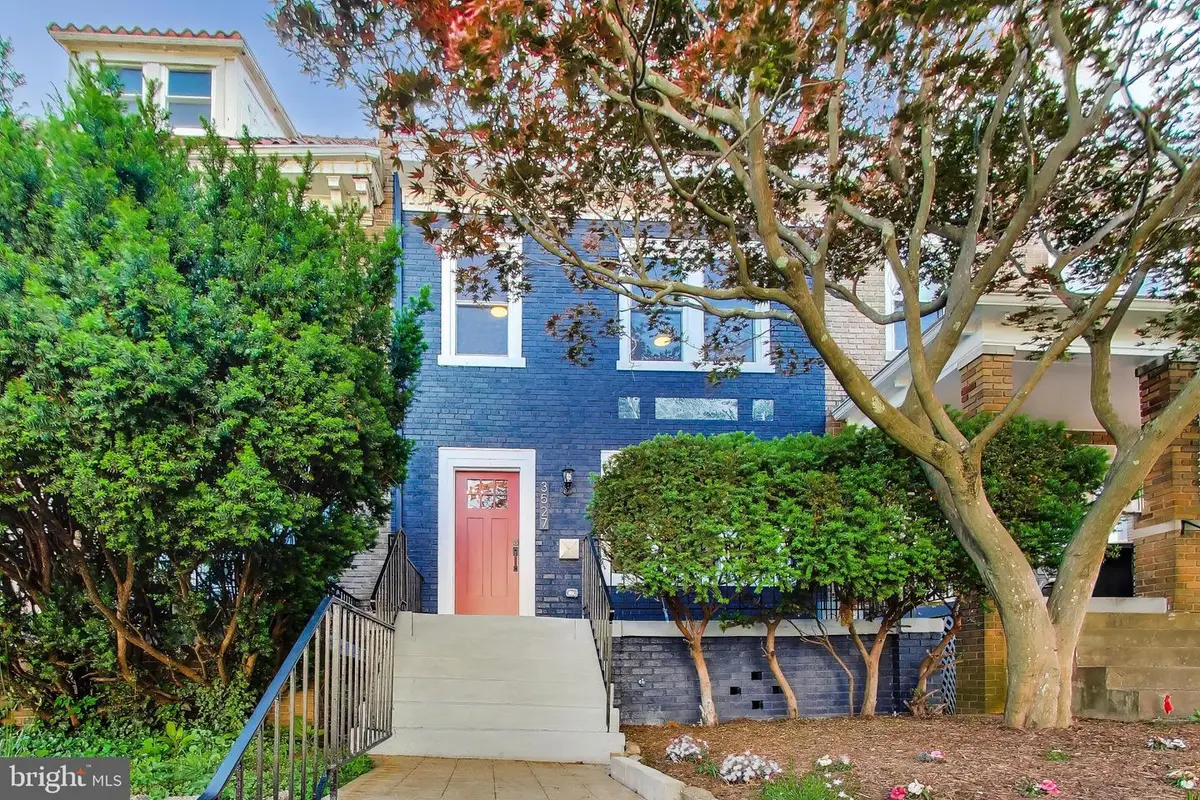 3527 Hertford Pl Nw, Washington, DC 20010 - #1
