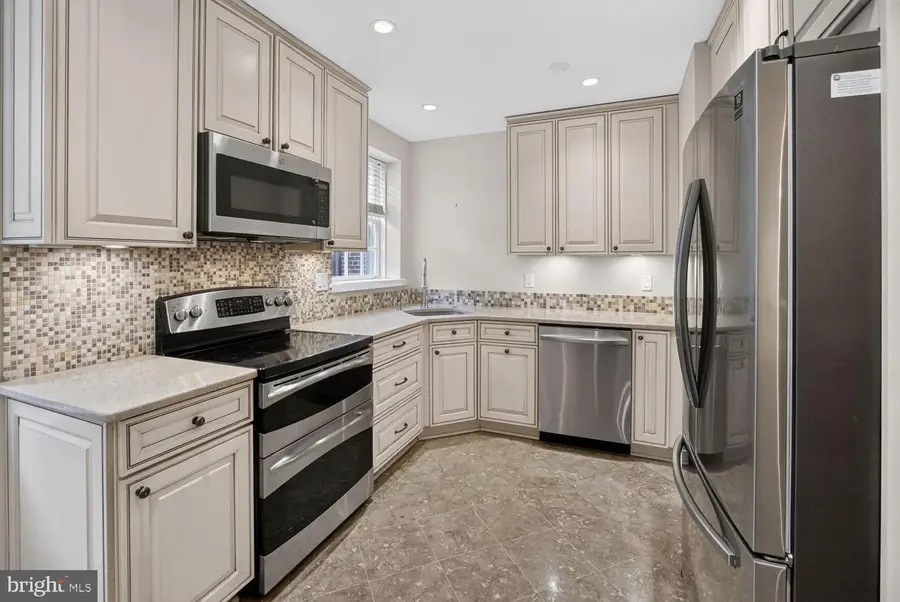 3815 Rodman St Nw #b14, Washington, DC 20016 - #2