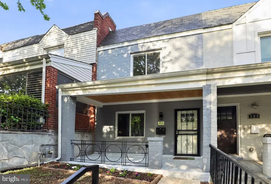 311 35th St Ne, Washington, DC 20019 - #2