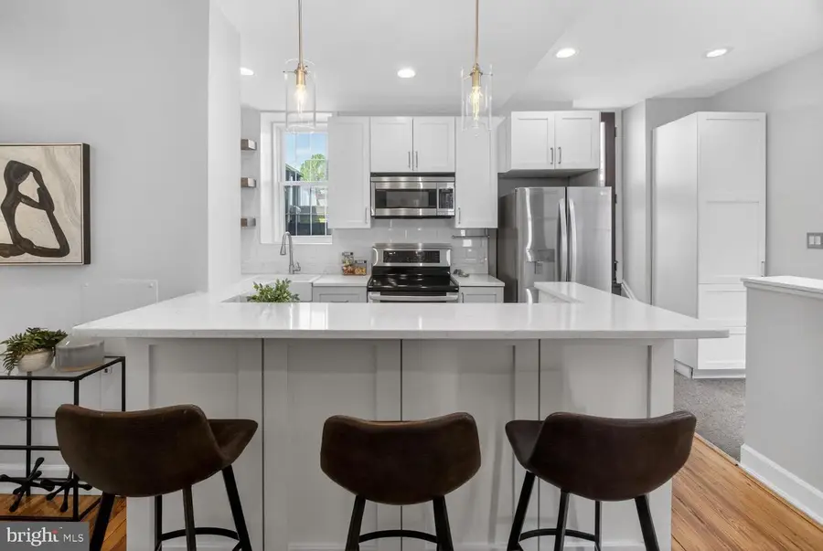2510 Cliffbourne Pl Nw #300, Washington, DC 20009 - #2