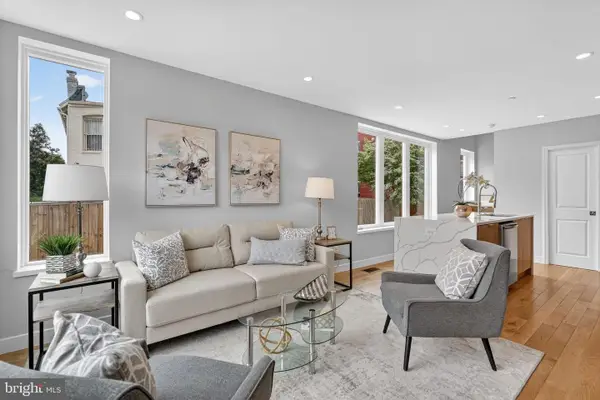 1516 North Carolina Ave Ne, WASHINGTON, DC 20002