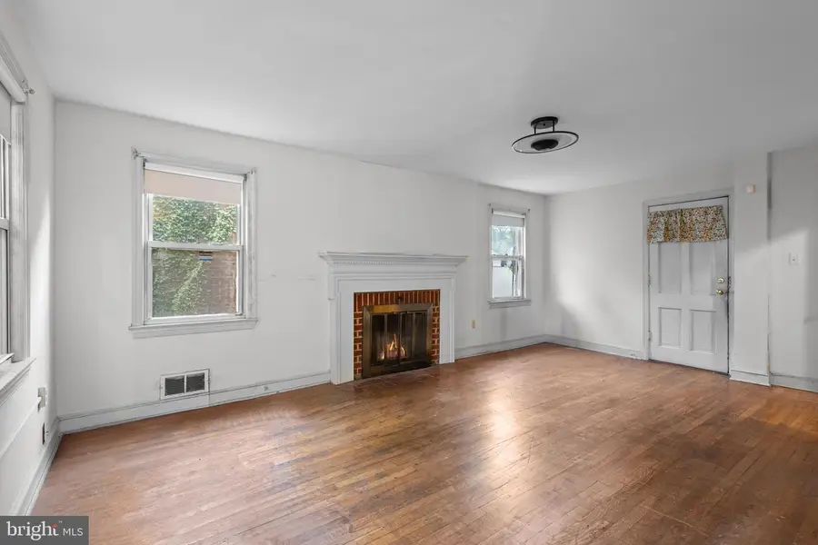 1711 Girard St Ne, Washington, DC 20018 - #3