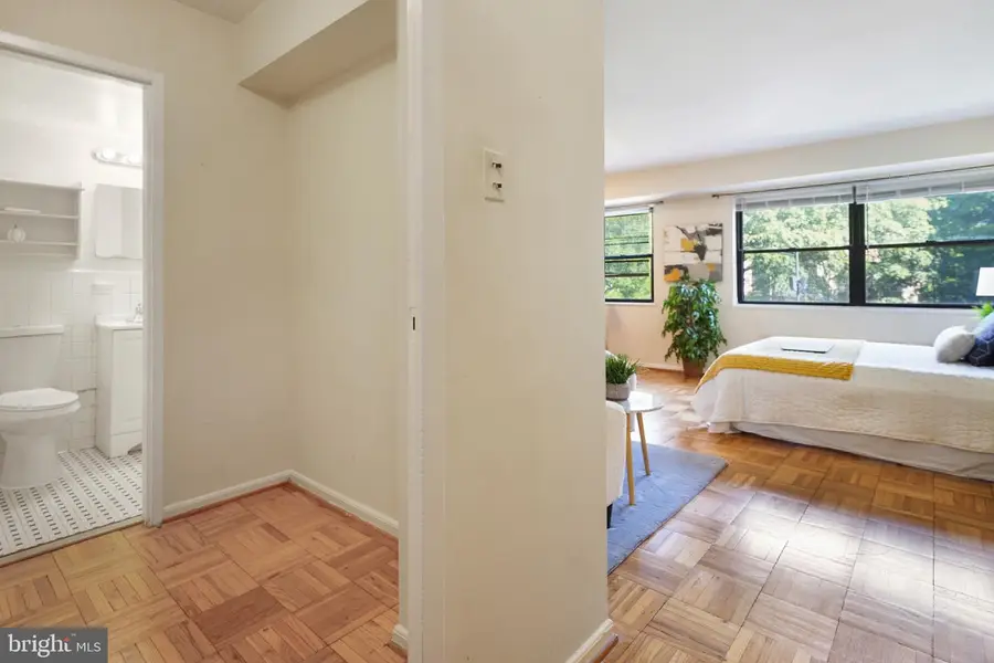 1801 Clydesdale Pl Nw #518, Washington, DC 20009 - #2