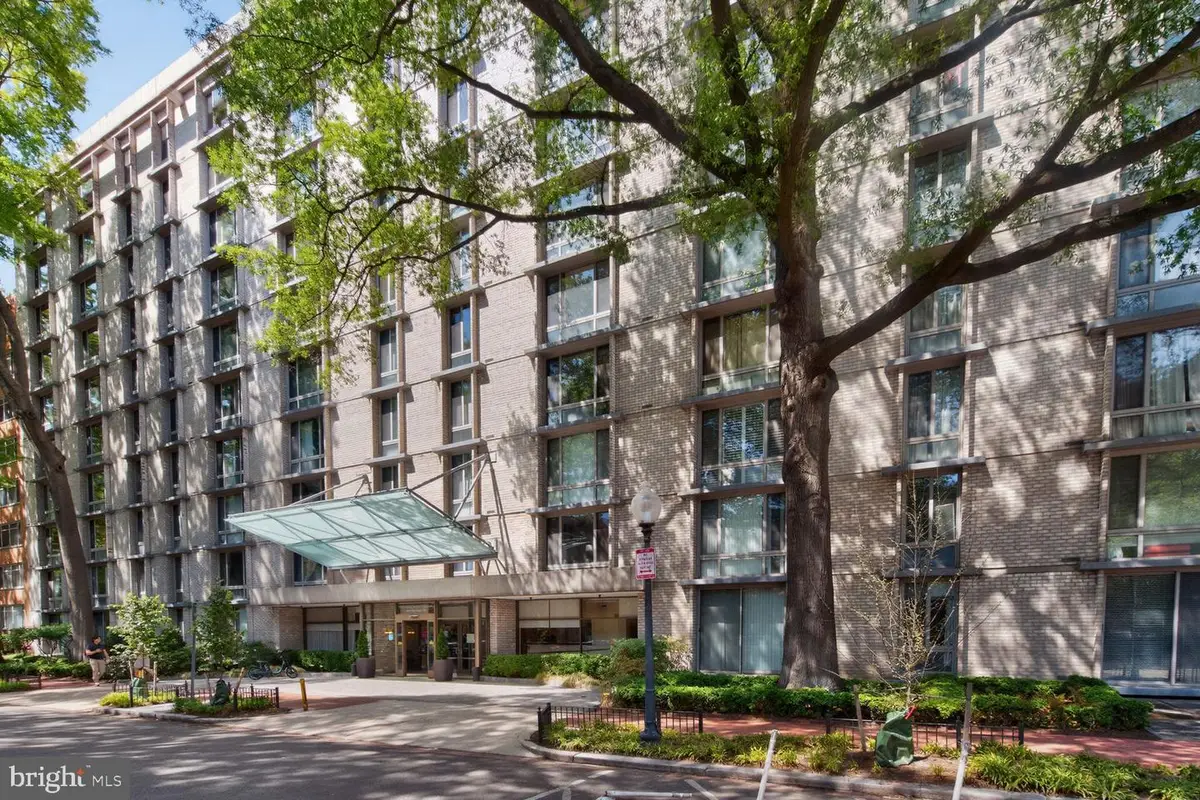 950 25th St Nw #517n, Washington, DC 20037 - #1