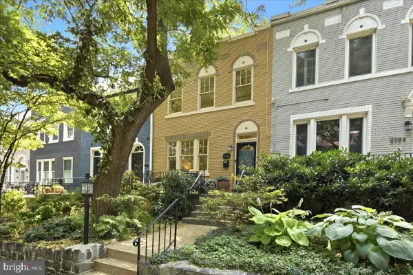 2732 Woodley Pl Nw, WASHINGTON, DC 20008